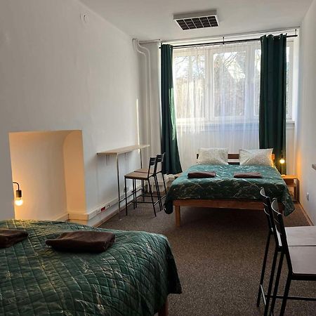 Room In Old Town คราคูฟ ภายนอก รูปภาพ