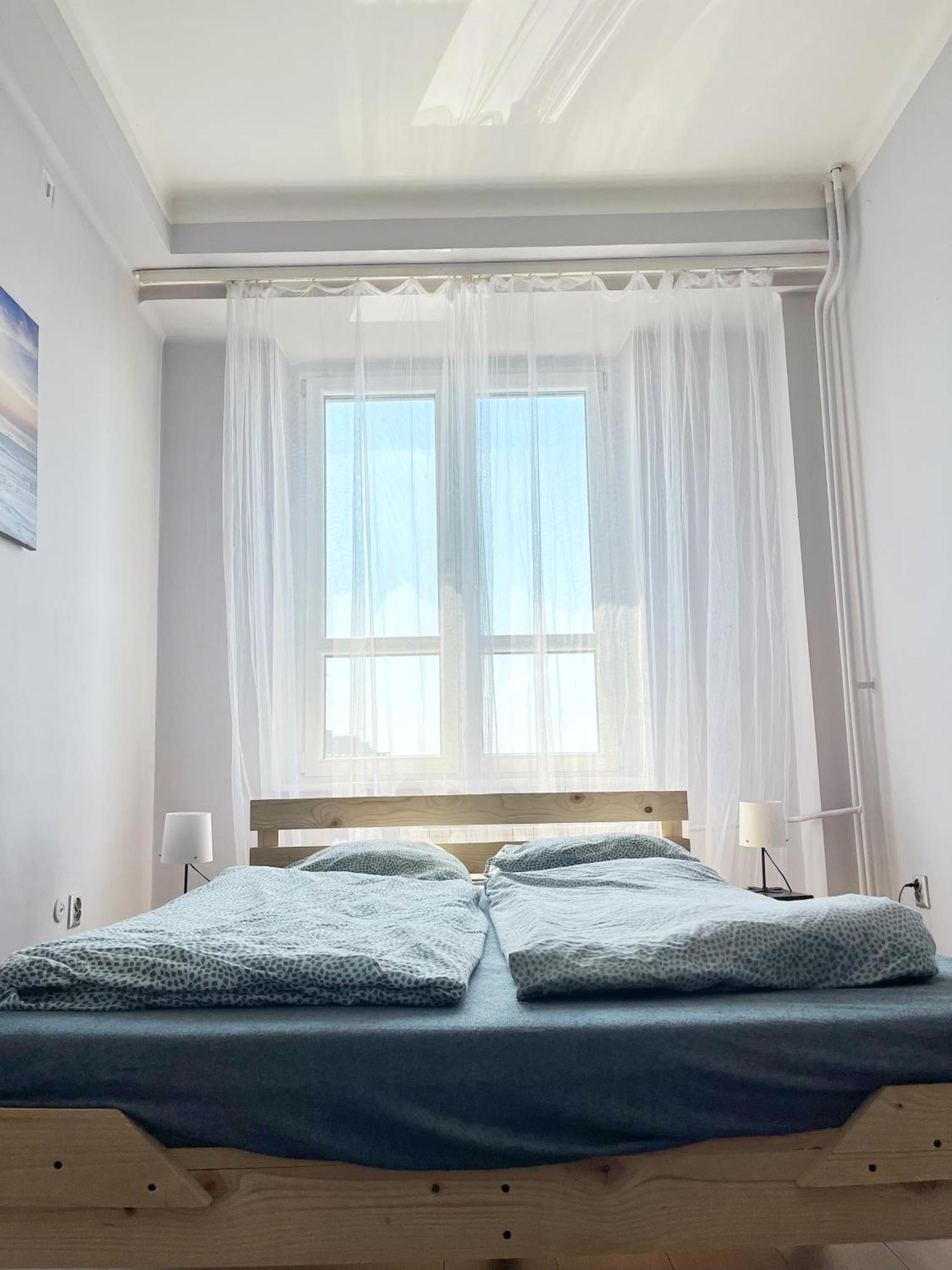 Room In Old Town คราคูฟ ภายนอก รูปภาพ